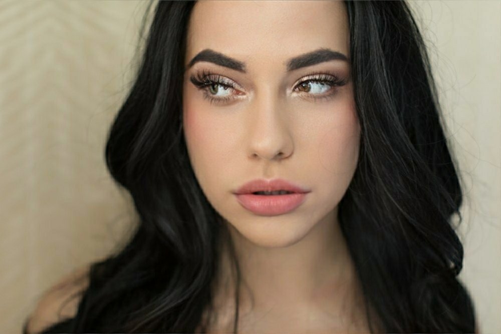 C126B570-D172-4A14-B466-E629021A9D46