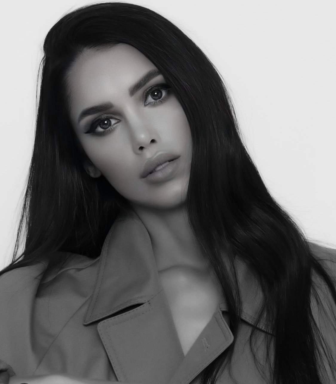 9215B8DA-9C21-47F4-B47A-1FDBC66E1969 9215B8DA-9C21-47F4-B47A-1FDBC66E1969