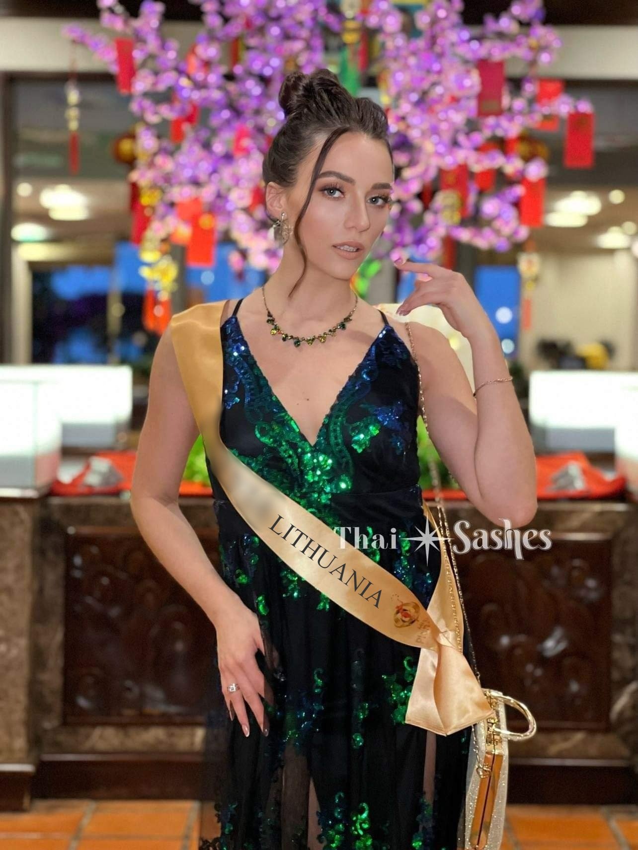 received_1270769520458267 received_1270769520458267